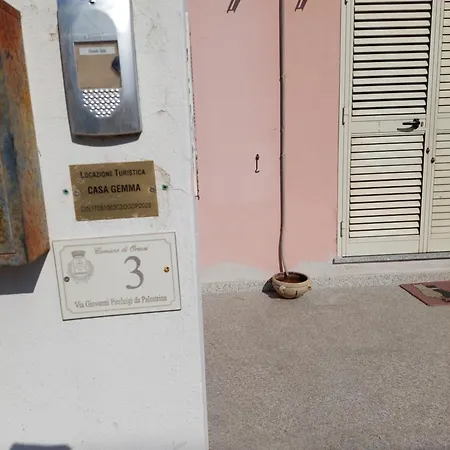Casa Gemma * אורוסיי